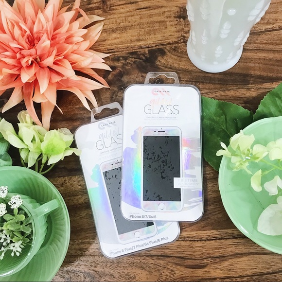 Casemate “Gilded Glass: Iridescent” iPhone Screen - Picture 2 of 5